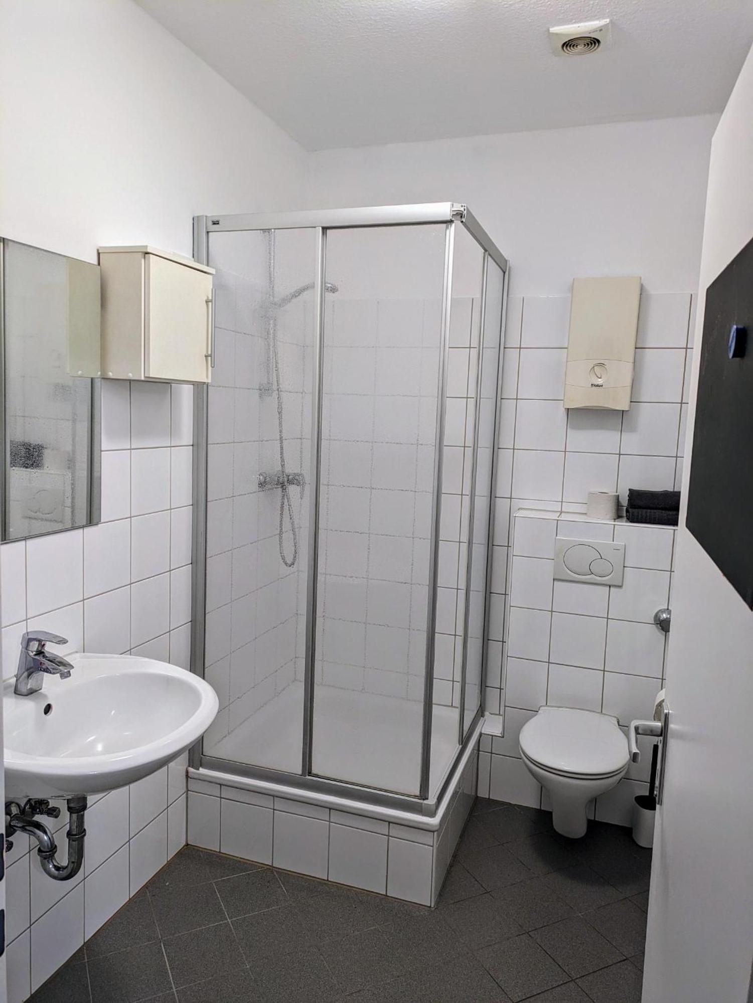 Interaktiv Appartements In Ratingen - Duesseldorferstrasse Εξωτερικό φωτογραφία